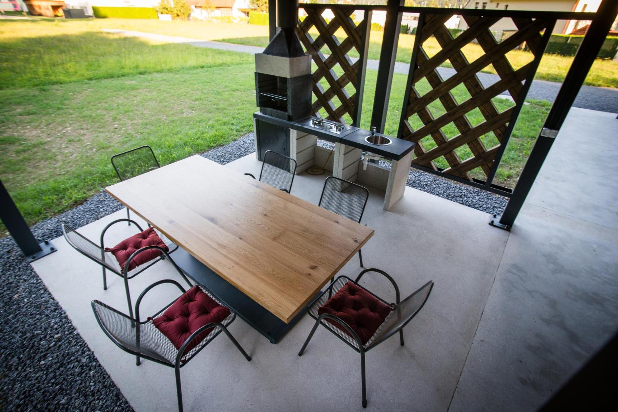 Hayrack Skok Appartement Mozirje